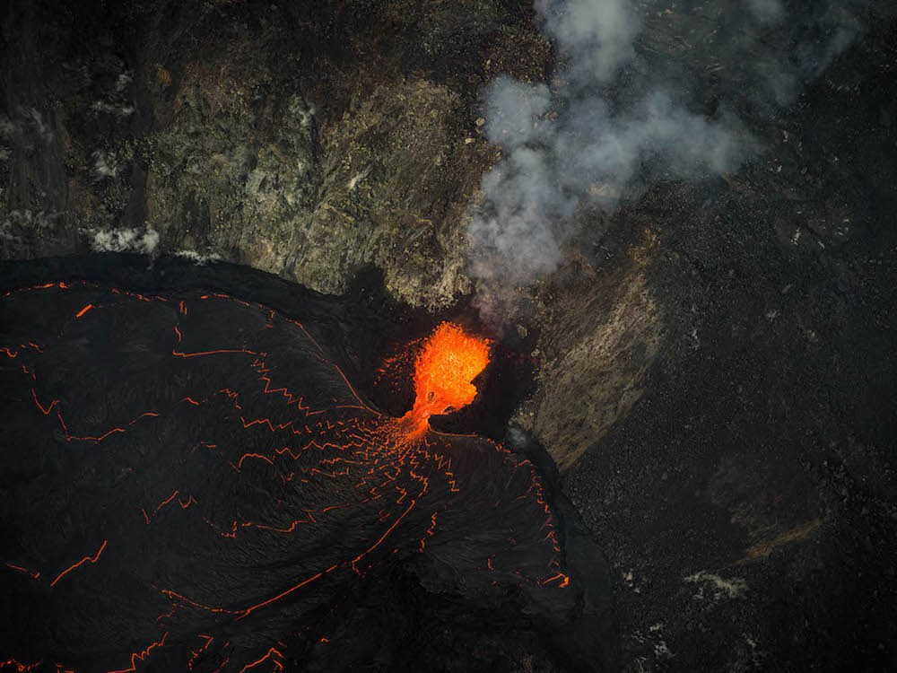 03 Halemaʻumaʻu Crater
